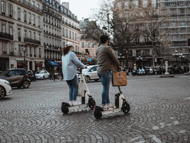 Equipos y accesorios para la movilidad urbana