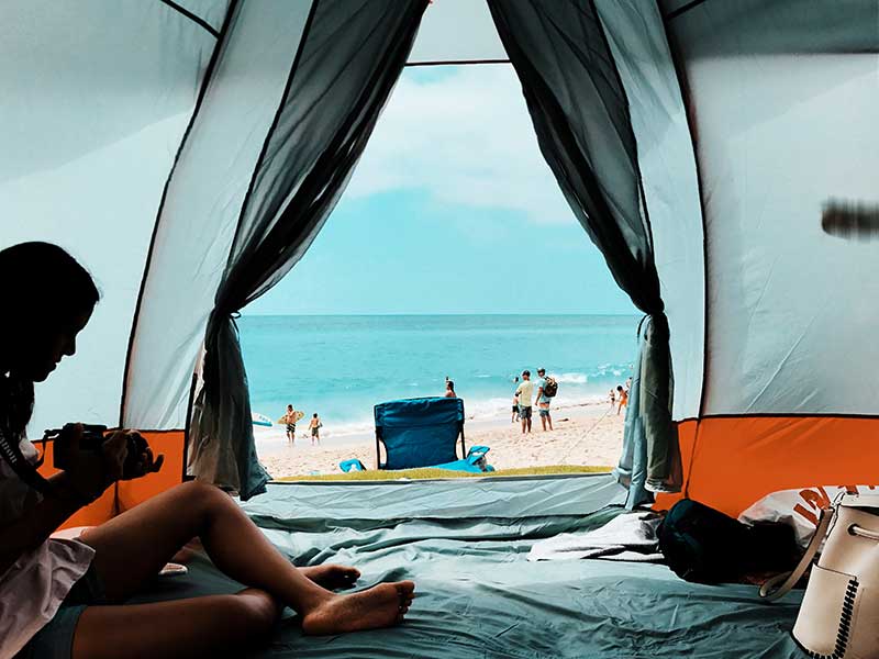 Tienda camping para familia / Foto: Brandon Usmany (unsplash)