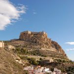 Castillo de Santa Bárbara, Alicante / Foto: Michael Kranewitter [CC-BY-SA-3.0] Wikimedia Commons