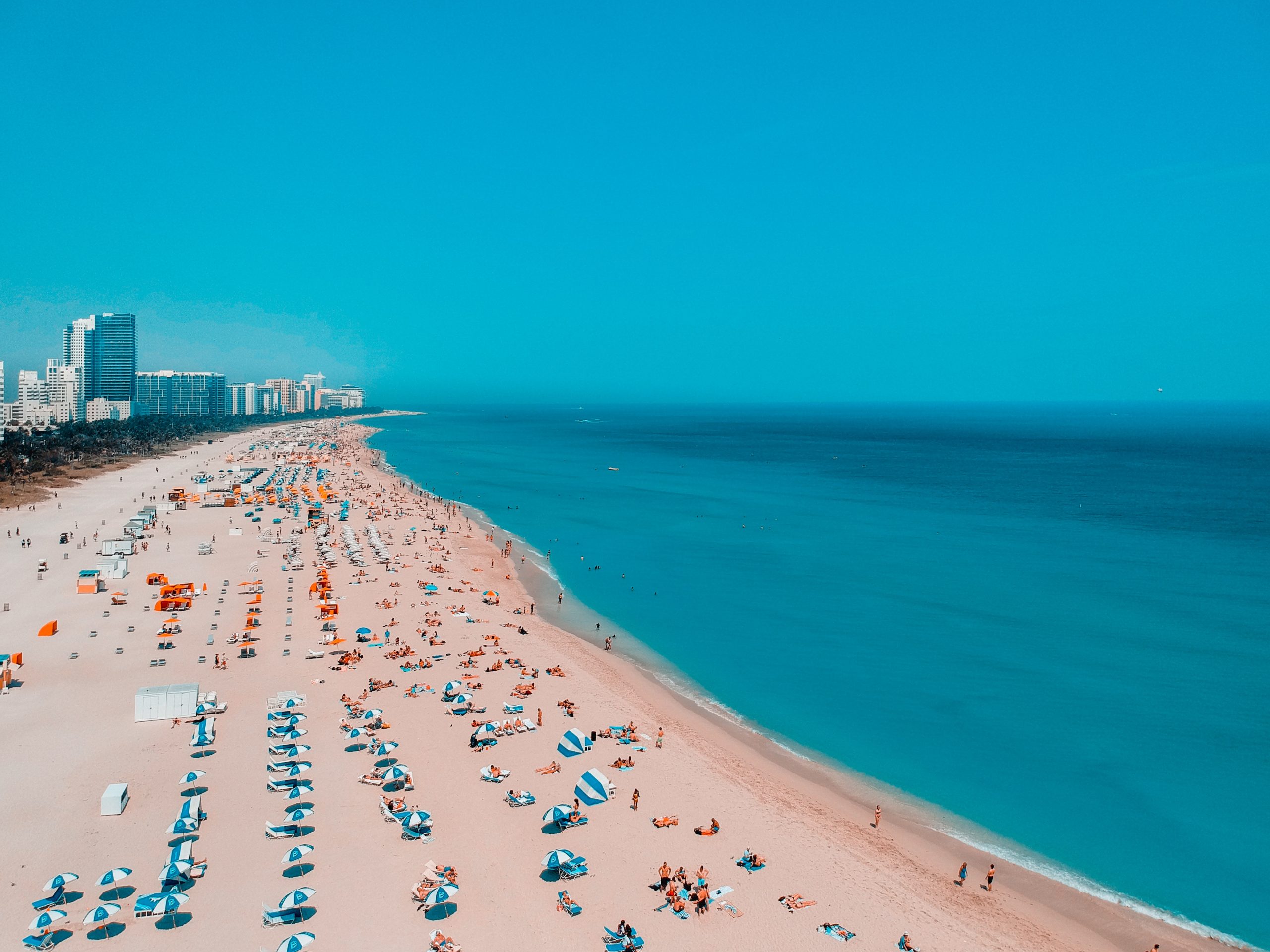 Miami Beach, Miami / Foto: Guzman Barquin unsplash)