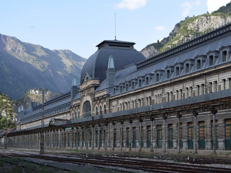 Estación Internacional de Canfranc / Foto: Marc Celeiro [CC BY-SA 4.0]