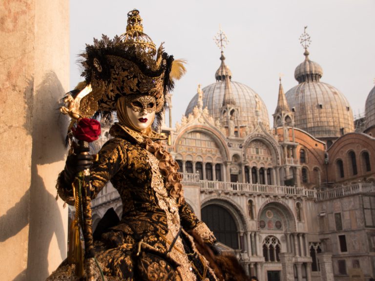 Los carnavales de Venecia / Foto: Ingeborg Gartner Grein (unsplash)